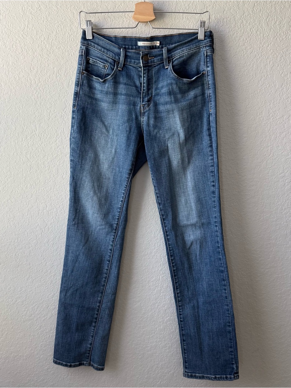 Levi's 505 Straight‎ Leg Women's Jeans in Mid Blue Wash